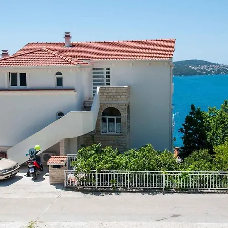 Apartment In Trogir 6147A Apartament Trogir