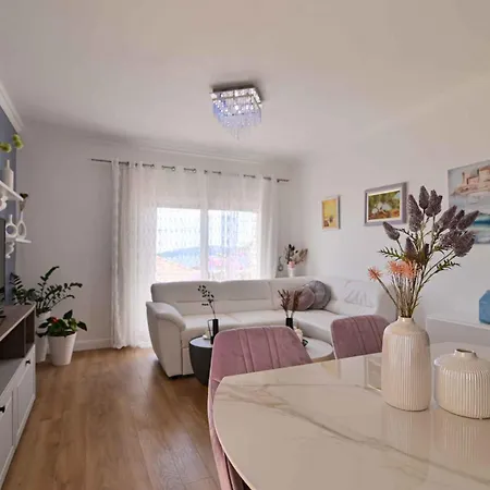 Apartment In Trogir 6147A * Trogir
